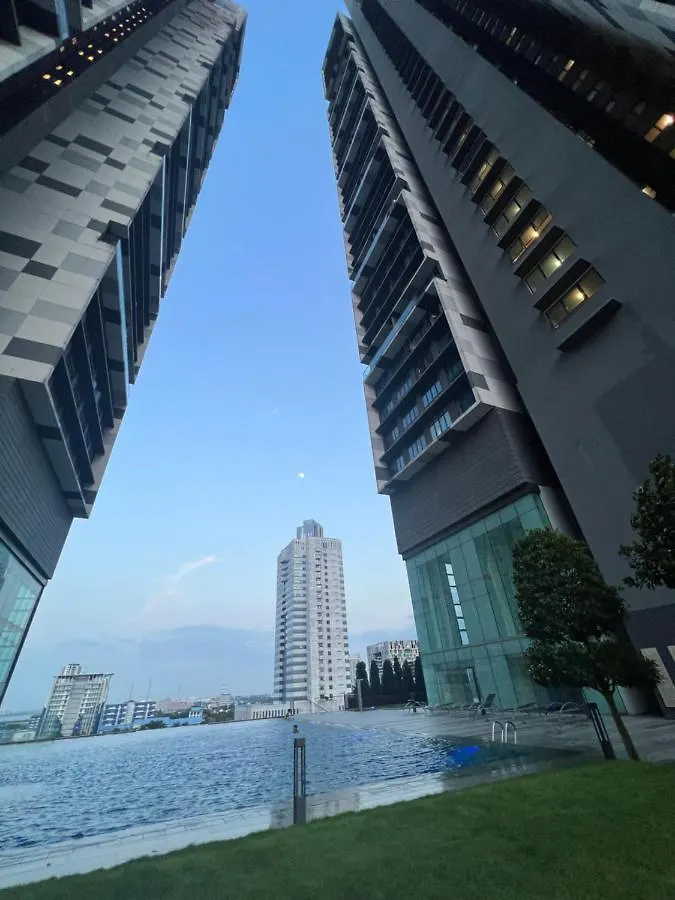 Foo Homestay @Setia Sky88 新山 公寓
