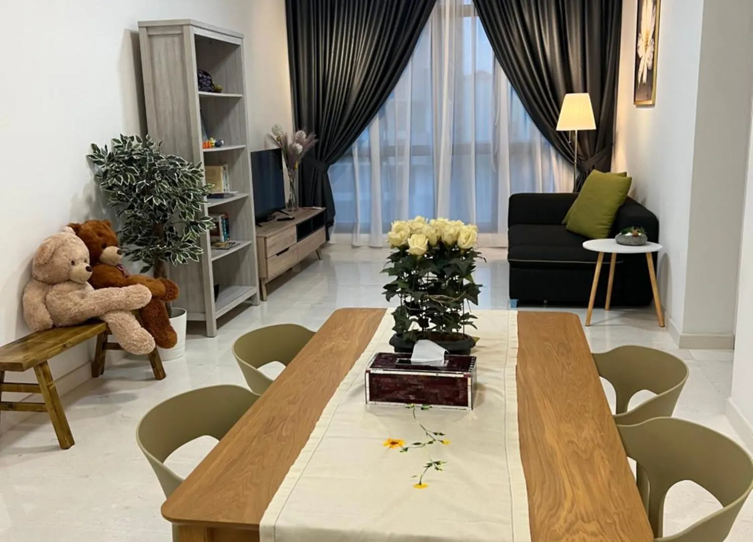 Foo Homestay @Setia Sky88 新山 0*,